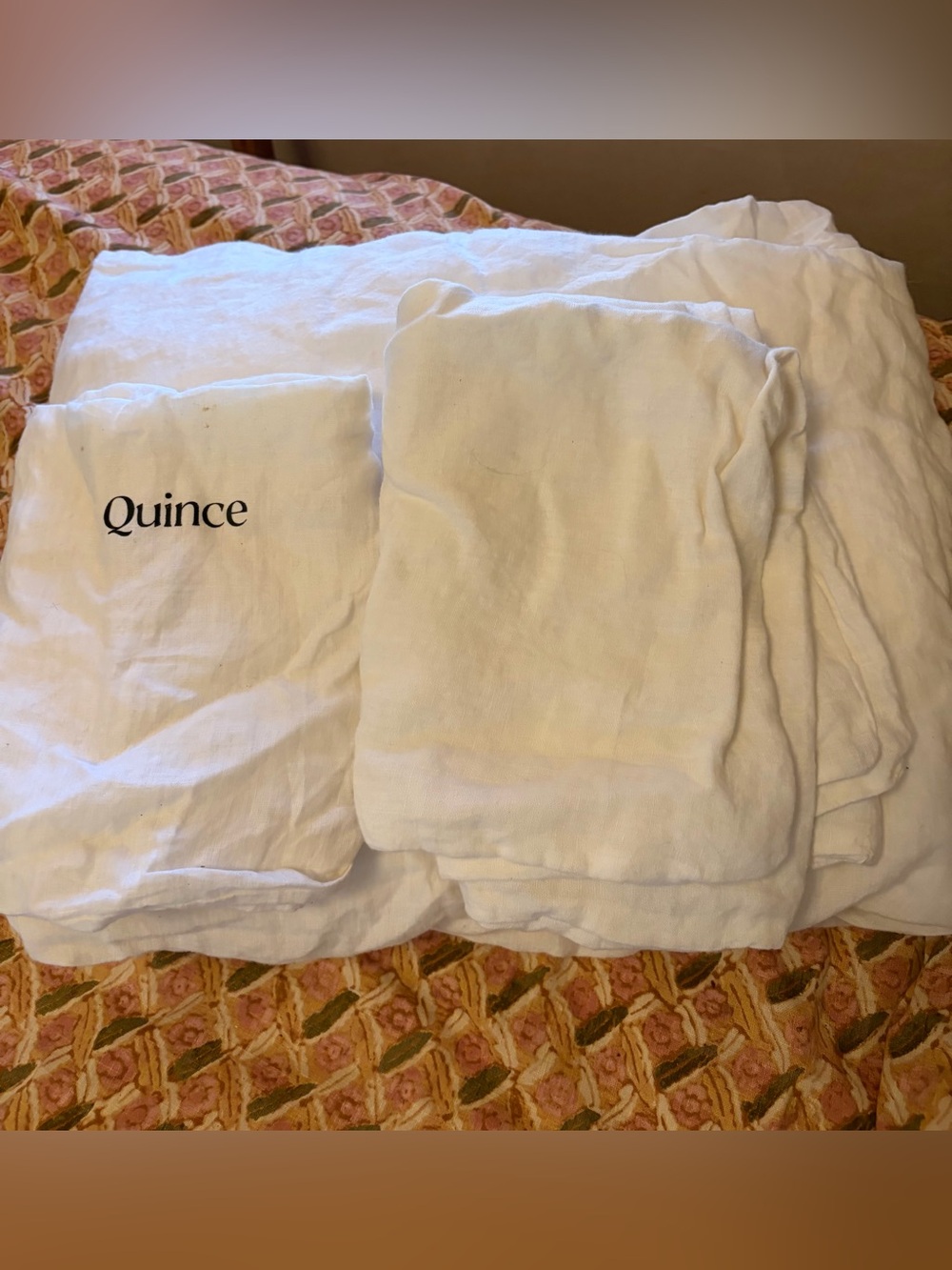 Quince White Linen Duvet 2 standard Shams